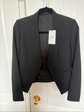 Theory Black Open-Front Cropped Blazer brand new with tag